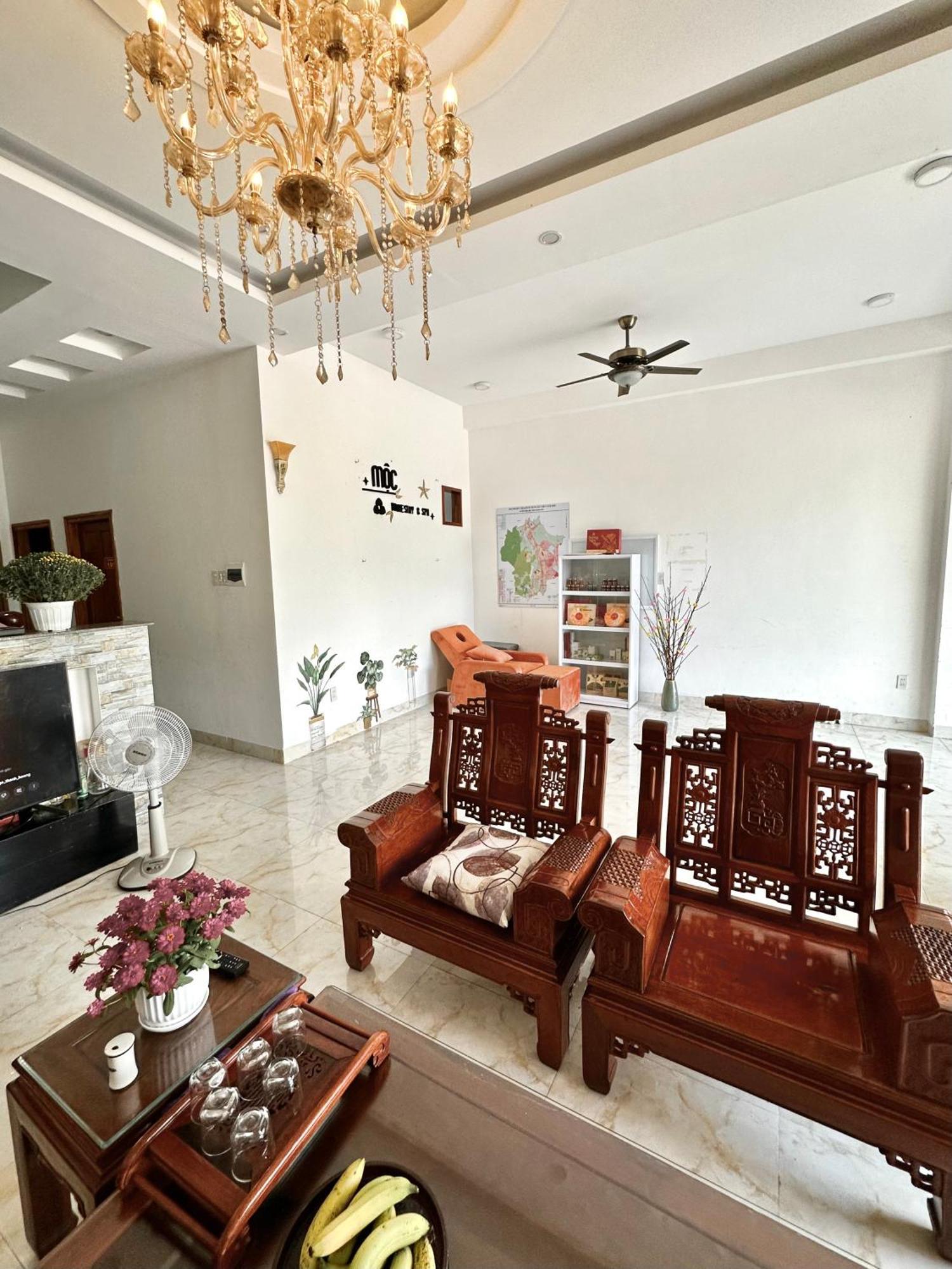Moc Homestay- Near Bai Dai Beach Cam Lam المظهر الخارجي الصورة