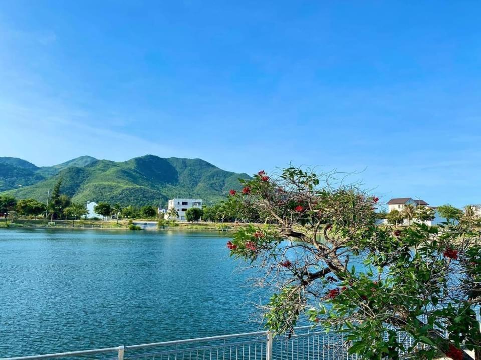 Moc Homestay- Near Bai Dai Beach Cam Lam المظهر الخارجي الصورة